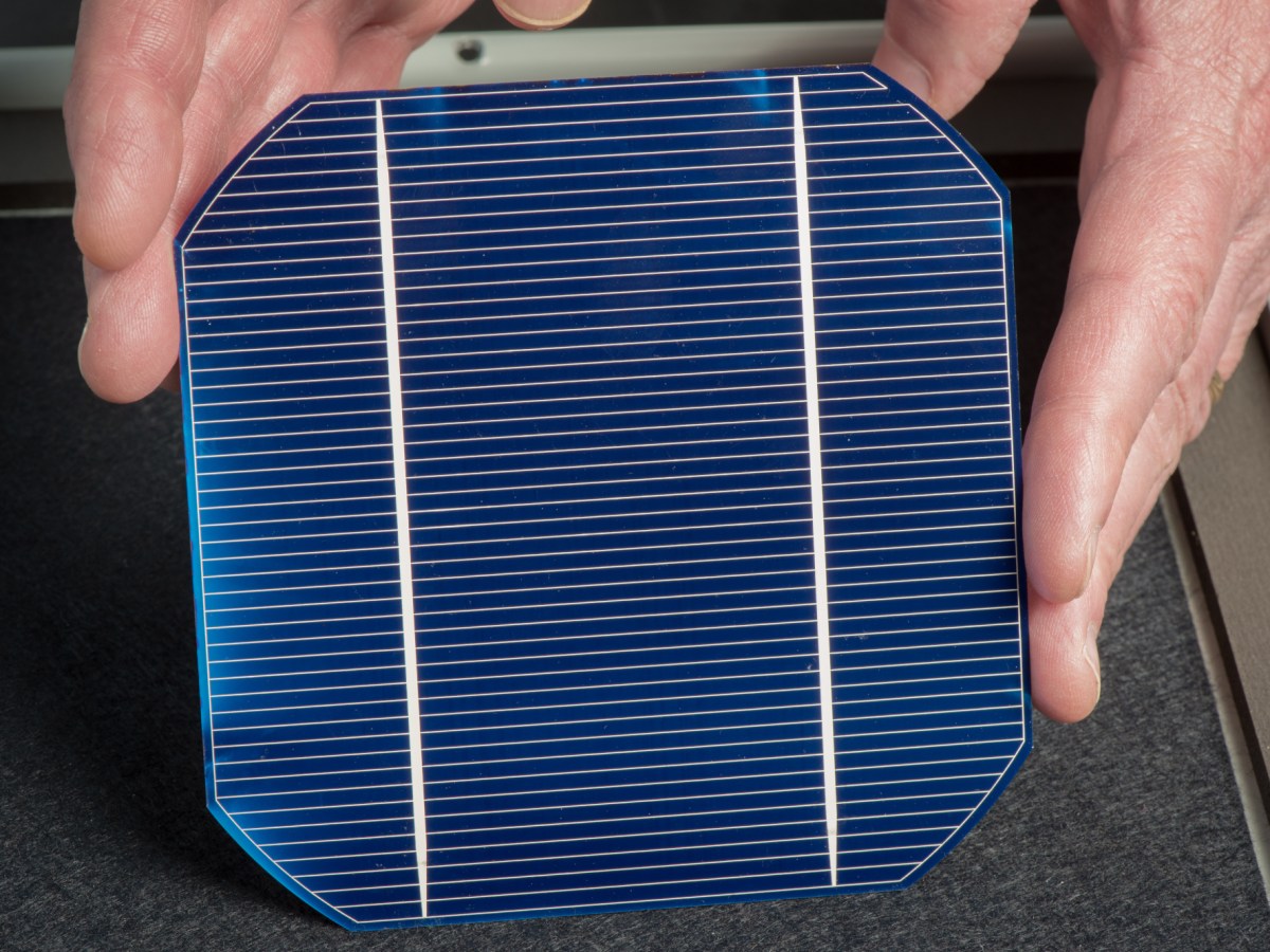 Federal incentives spur solar panel company to try onshoring its supply chain in Minnesota